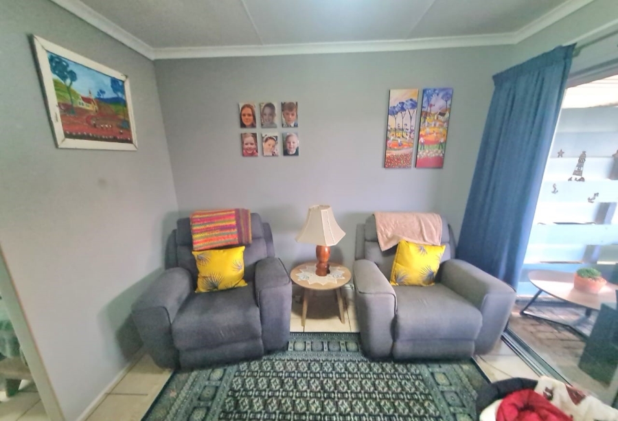 3 Bedroom Property for Sale in Paradise Beach Eastern Cape